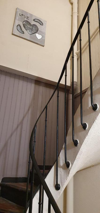 Au Coeur De La Barbacane ! Apt Avec Climatisation Apartment Каркасон Екстериор снимка